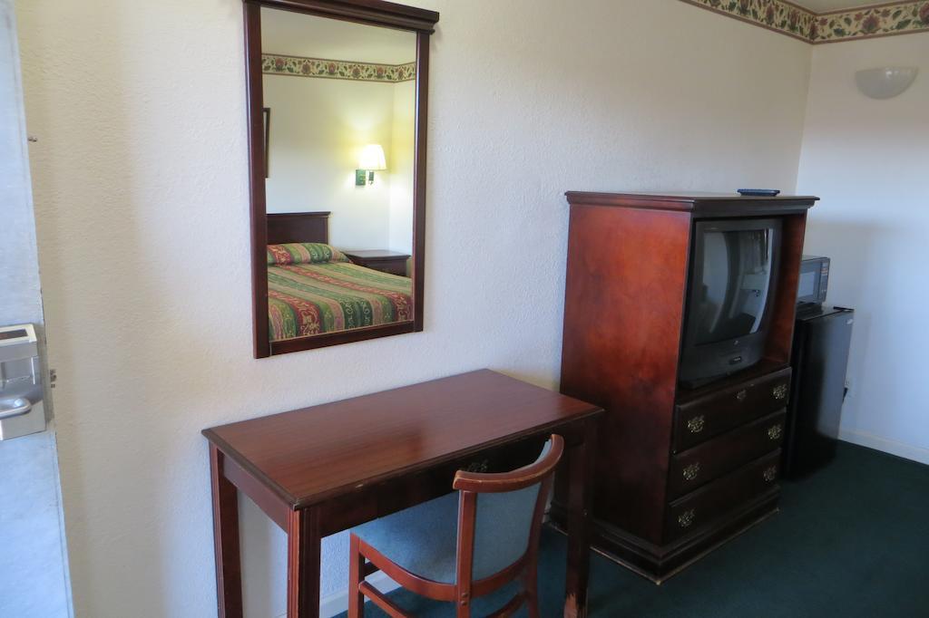 Capri Motel Redwood City Buitenkant foto
